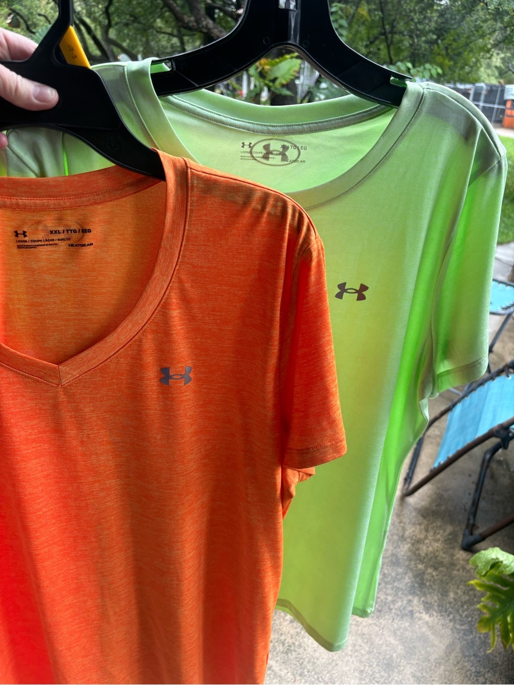 Under Armour Womens Performance V-Neck Tee - Orange XXL / Lime XL